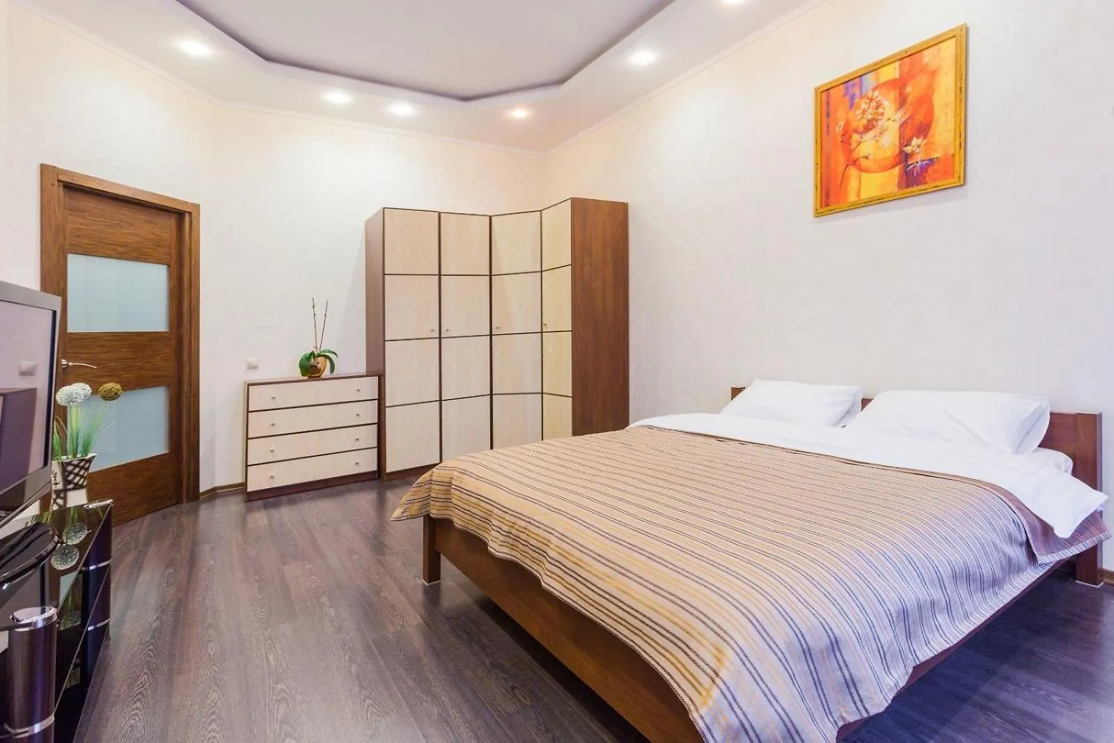 Navit Apartments With Breakfast,Near The Railway Station, The City Center, The Park Kiev